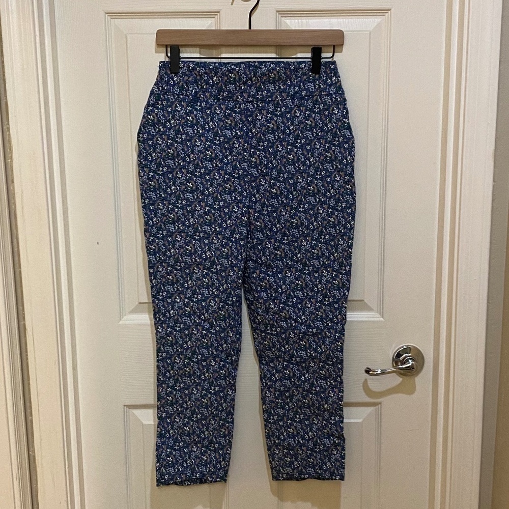Jules & Leopold Stretch Pull On Ankle Pants-Blue/Floral‎ Design- Size M